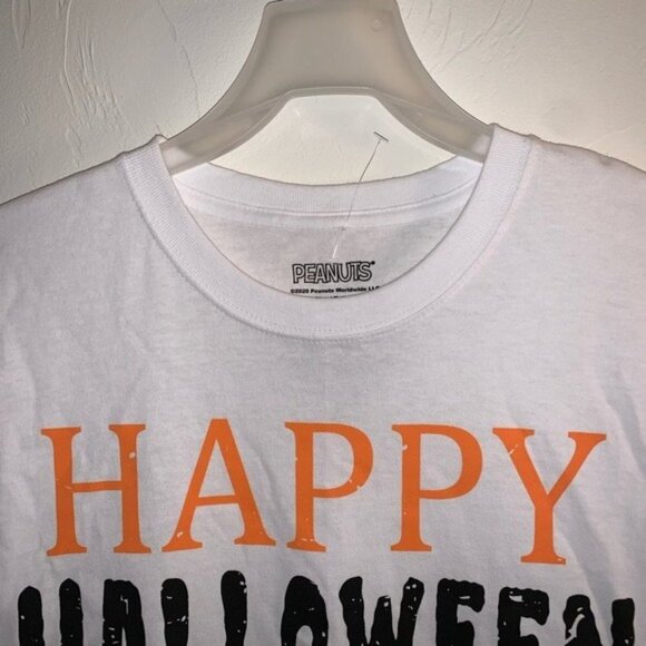 Peanuts Happy Halloween Character Graphic Unisex Tee Size Small - Picture 3 of 6